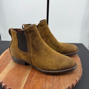 Born Laney Ankle Boot Women 6 Rust Brown Suede Distressed Chelsea Slip On